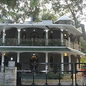 Stone Castle Hotell